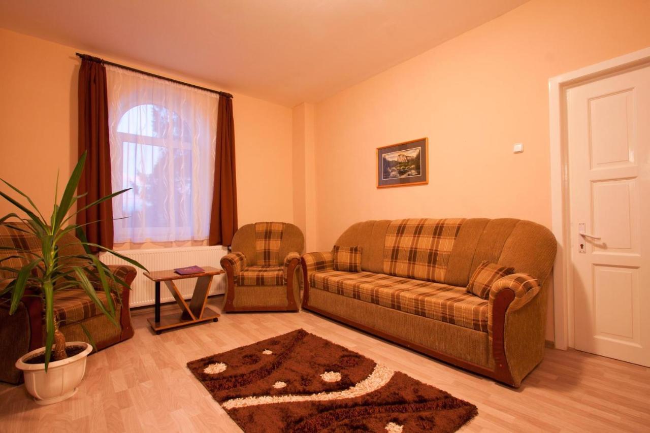 Filo Hotel Gheorgheni  Εξωτερικό φωτογραφία