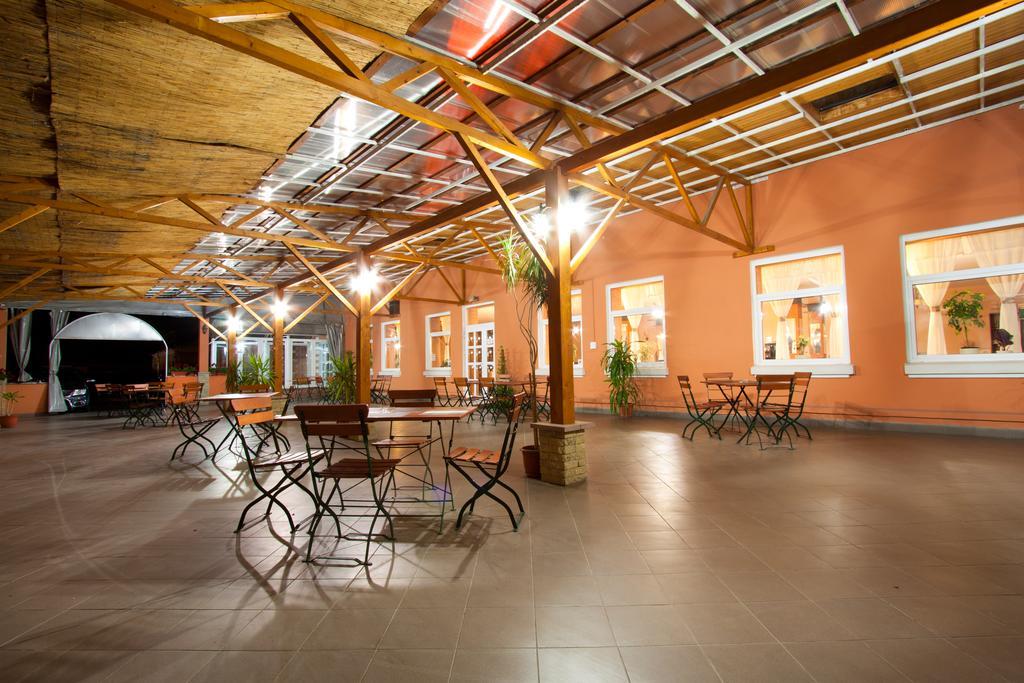 Filo Hotel Gheorgheni  Εξωτερικό φωτογραφία
